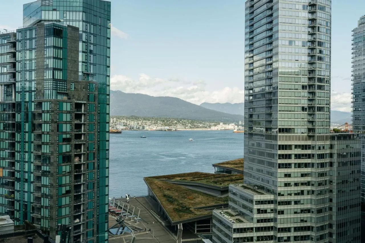 Vancouver Marriott Pinnacle Downtown Hotel